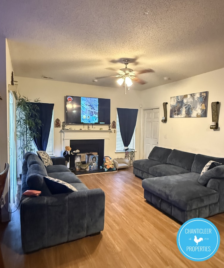 Photo - 1206 Marne Ave