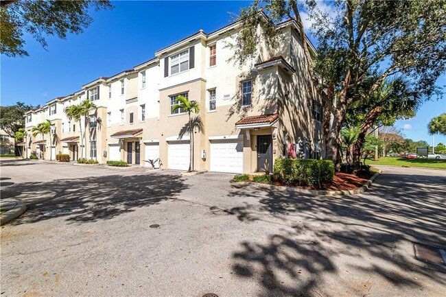 Photo - 5880 W Sample Rd Condo Unit 208