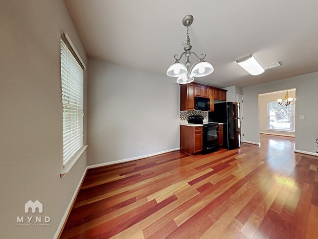 Photo - 3088 Rosewalk Dr