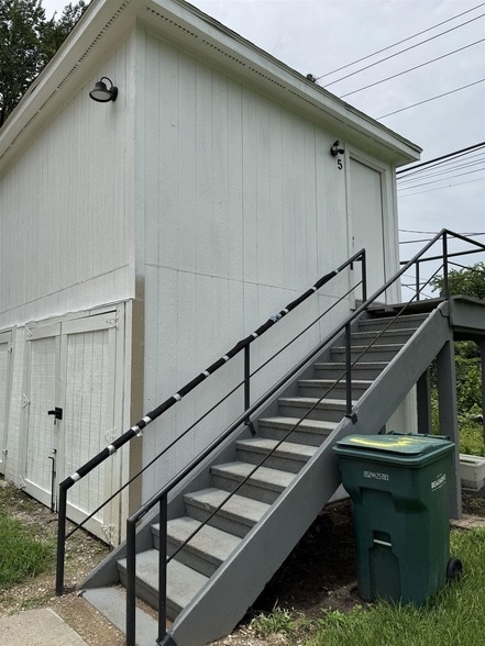 Photo - 1832 Liberty Ave