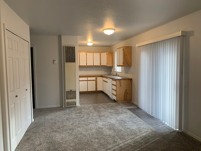 Photo - 1550 NW Milwaukee Ave Unit C-9