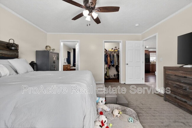 Photo - 1053 Pitchkettle Rd