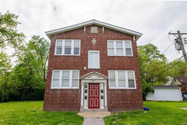 Building Photo - 1195 Belrue Ave Unit 1S Rental