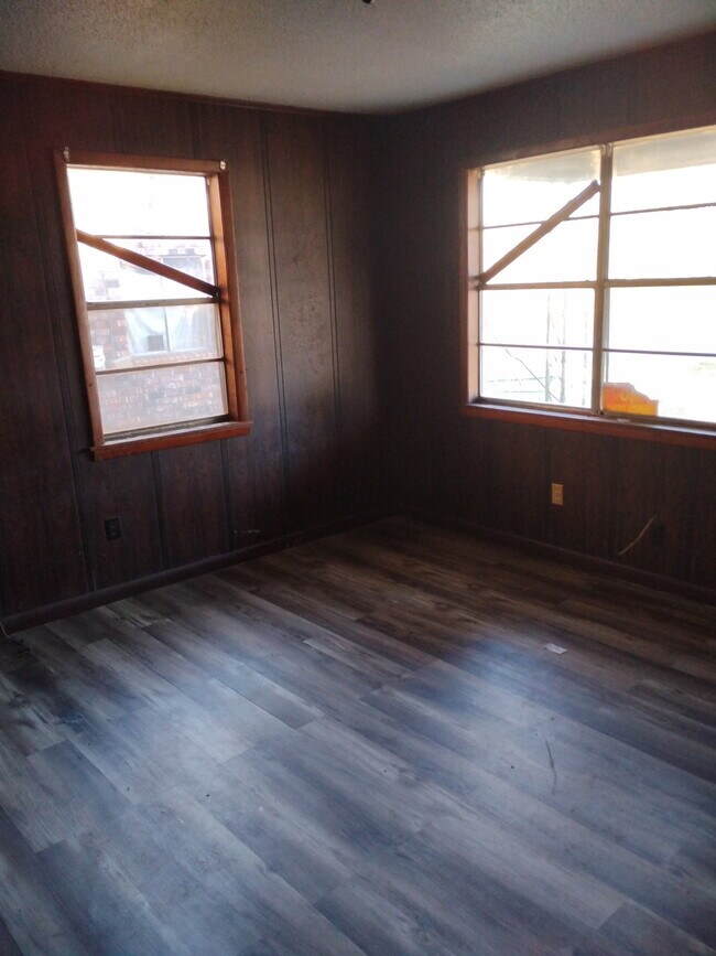 Photo - 524 E Kingston St