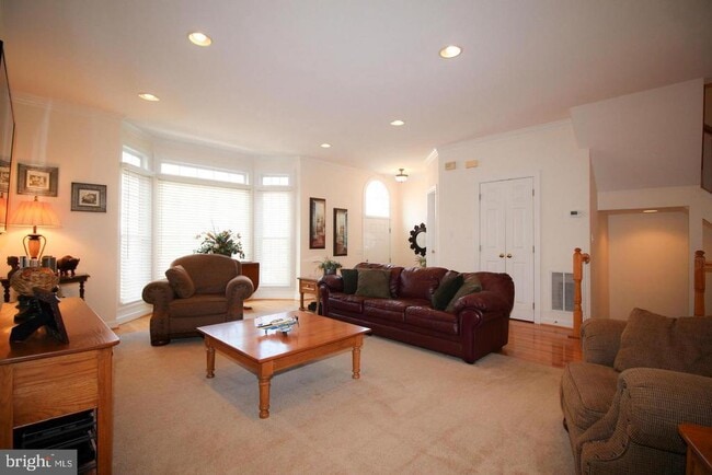 Photo - 4553 Fair Valley Dr