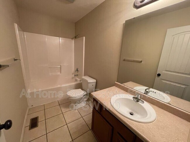 Photo - 3137 W Golden Valley