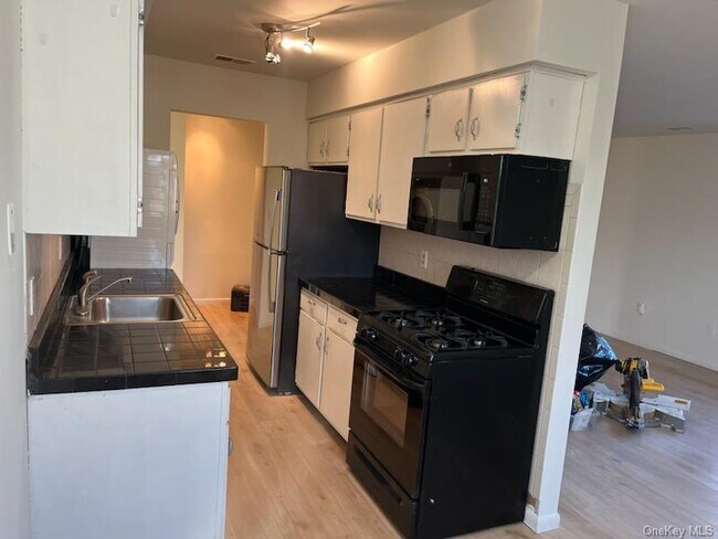 Photo - 816 Temple Hill Rd Unidad 816