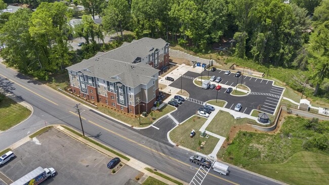 Photo - Bluebird Commons