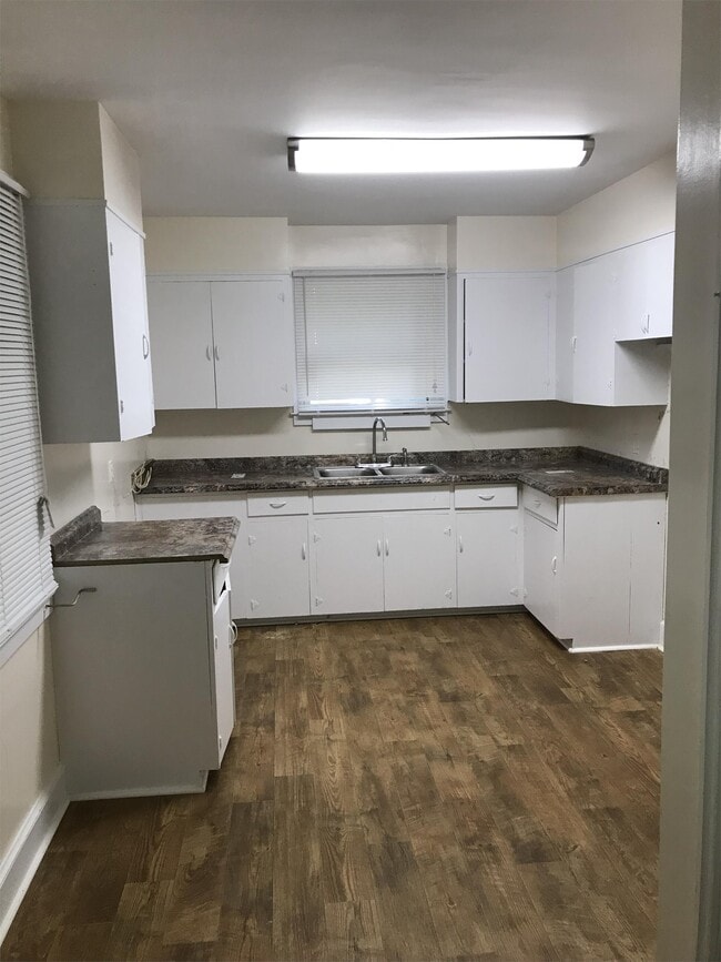 Photo - 3735 Bridlewood Dr