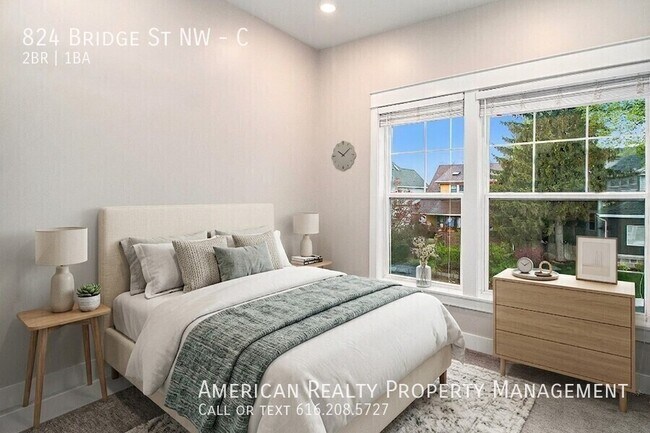 Photo - 824 Bridge St NW Unit C