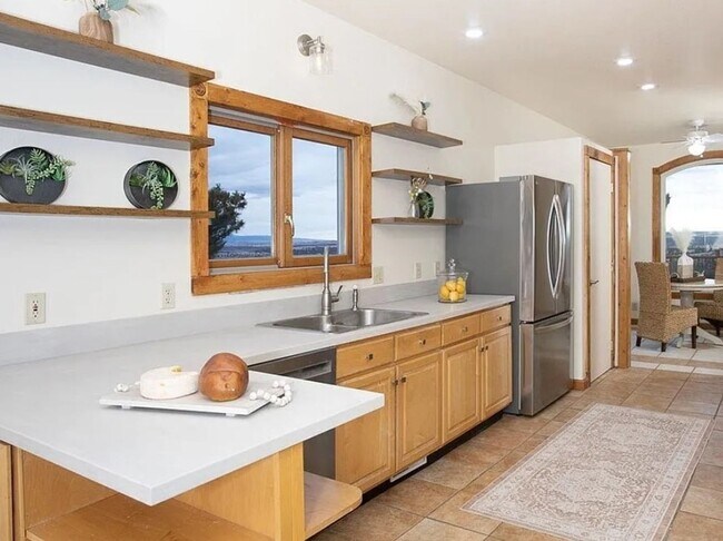 Photo - Private 19-Acre Retreat Minutes from Billings & Laurel