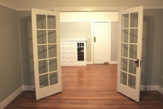 Dining Room - 2815 I St Unit 3