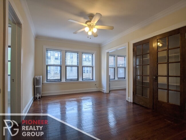 Building Photo - 4647 N Paulina St Unit #4641-310