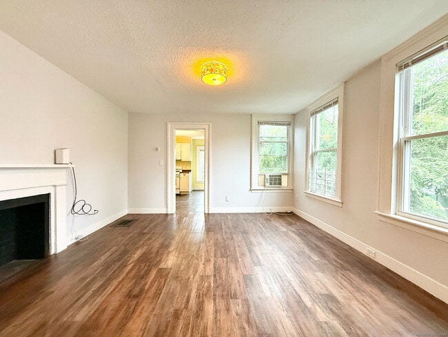 Photo - 52 Beers St Apartamento Unidad 2