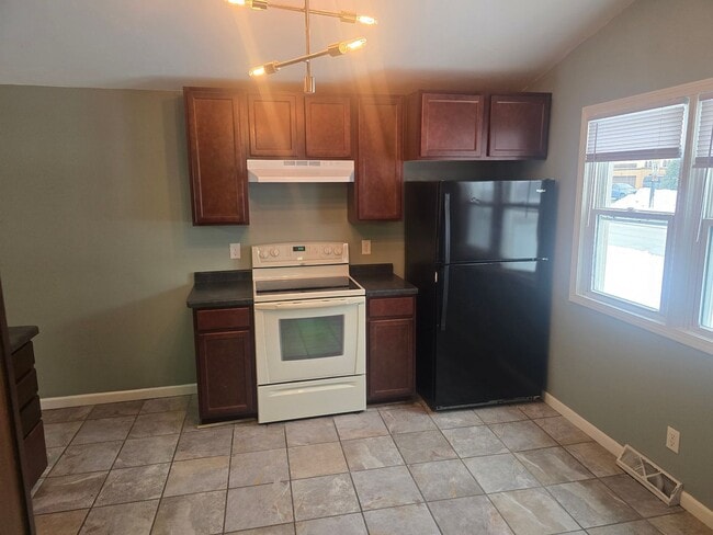 Photo - 524 3rd St Unit A- Front Townhome