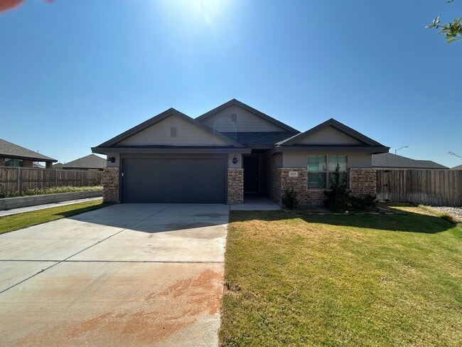 Building Photo - 2032 Twin Falls Dr