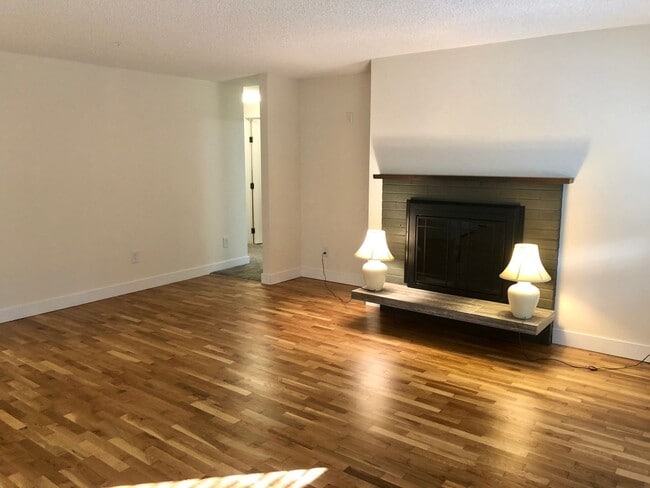 Photo - Charming 3 Bedroom in Cottage Lake