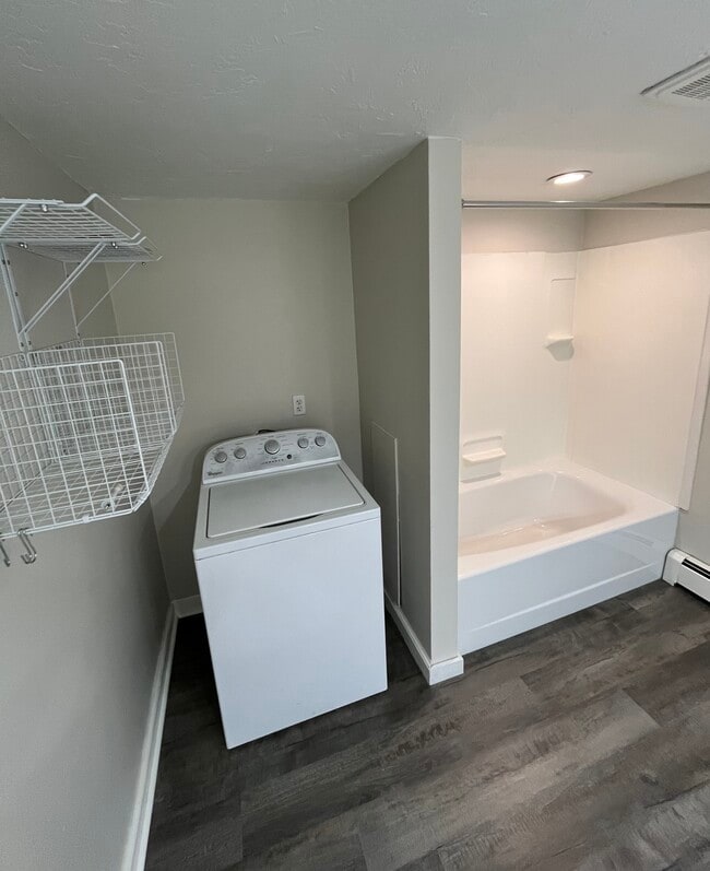 Photo - 24 Ash St Unit 2