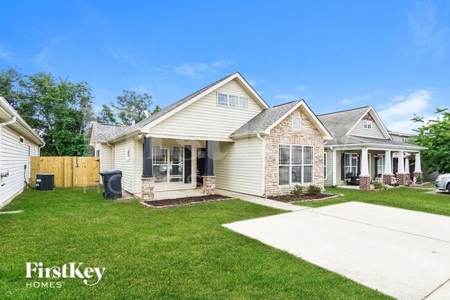 Photo - 221 Creekstone Tr