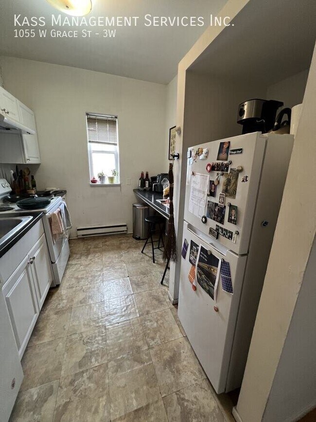 Photo - 1055 W Grace St Unit 3W