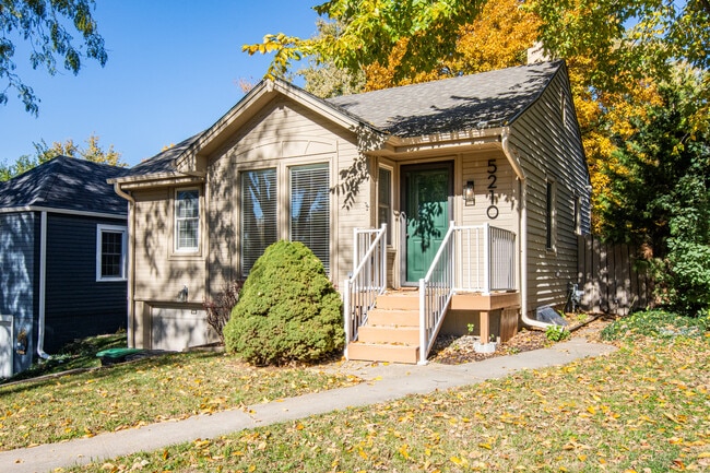 Photo - 5210 Rees St