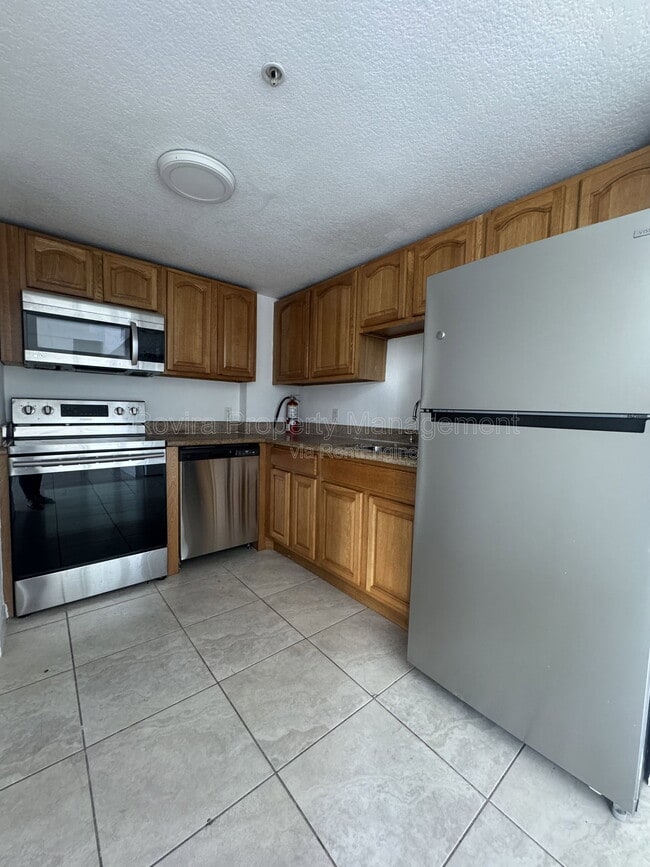 Photo - 498 SW 6th St Unit APT 401