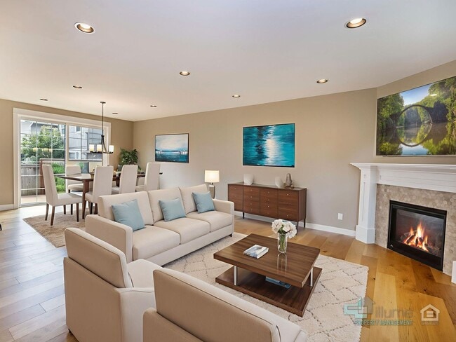 Building Photo - Location, Location, Location!  Beautiful 3... Rental