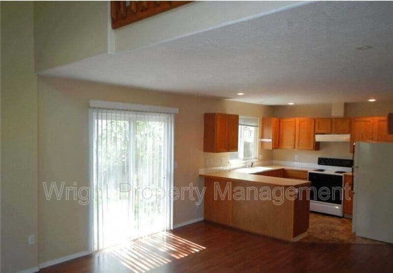 Photo - 2286 S Amy Ave