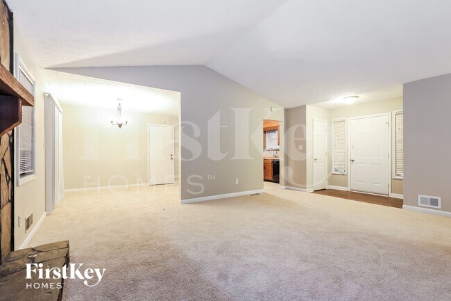 Photo - 7324 Caribou Trail