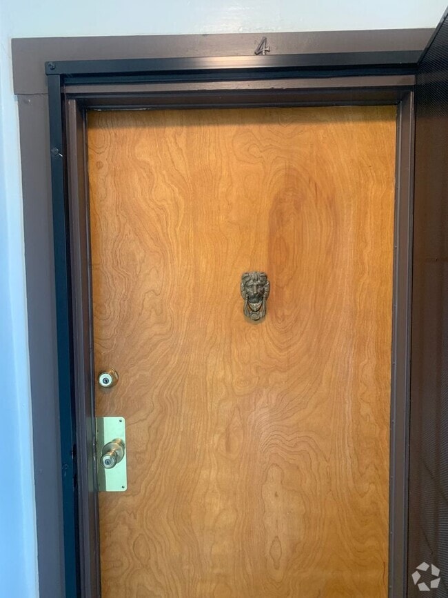 Building Photo - LMAWood Unit 4 Rental