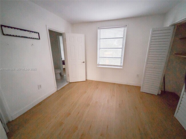Photo - 2575 SW 59th Ave Unit 3
