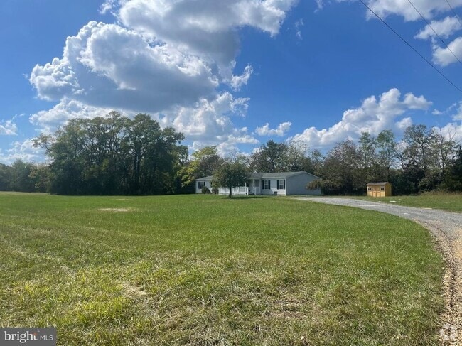 Building Photo - 772 Quarry Rd Rental