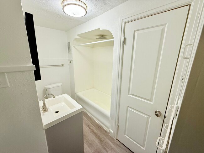 Photo - 130 S 300 E Unit 6