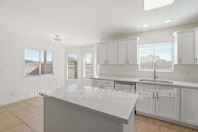 Photo - 3701 W Keim Dr