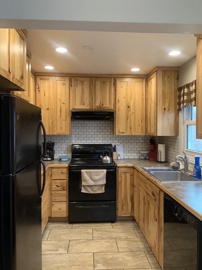Photo - 708 S 8th St