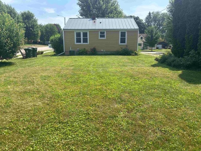 Photo - 426 Hillcrest Dr