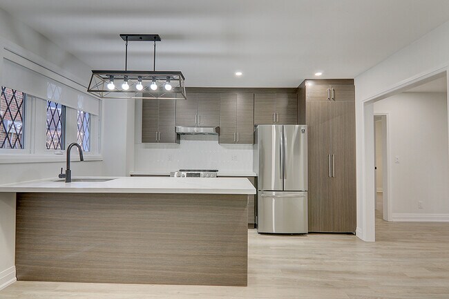 Photo - 2520 Bloor St W Unité 18