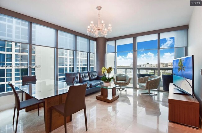 Building Photo - 6899 Collins Ave Unit 709 Rental