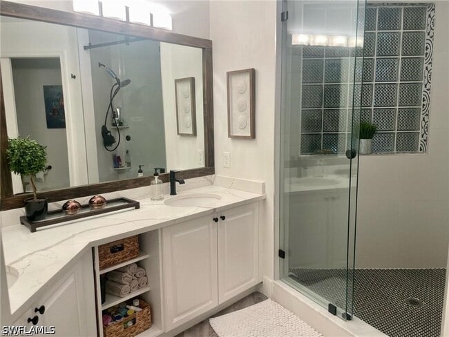 Photo - 56 Silver Oaks Cir Unit 102