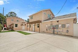 2Bedroom Townhouse