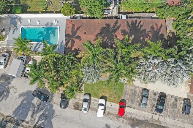 Photo - 4110 SW 24th Ct