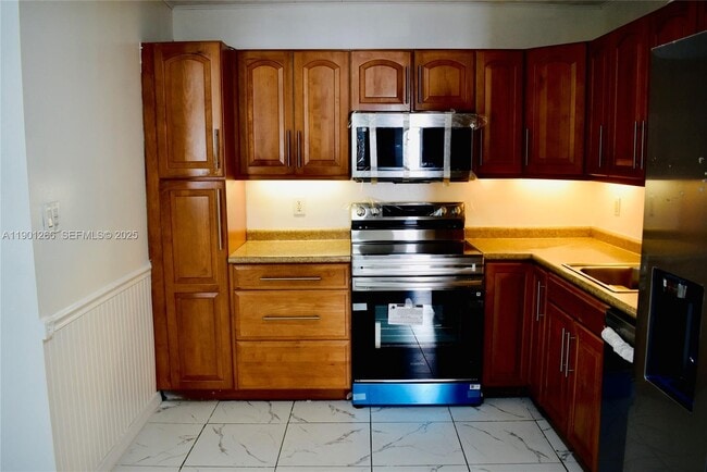 Photo - 2280 SW 43rd Ave