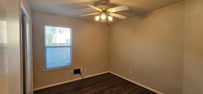 Building Photo - 919 Yorkshire Hollow Ln