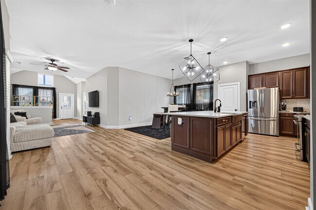 Photo - 23722 Pullin Market Dr