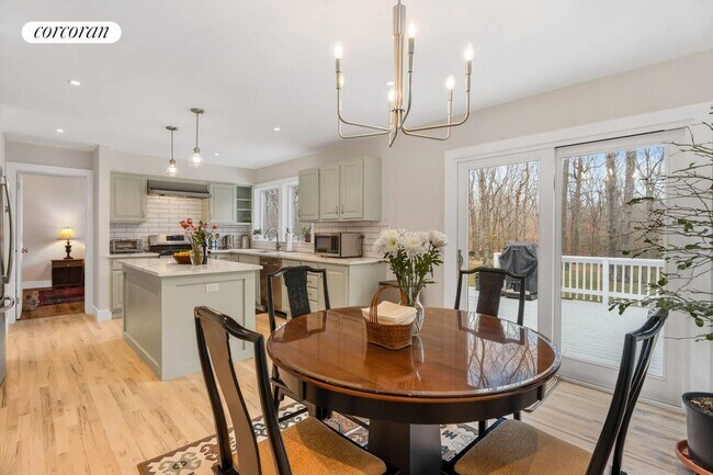 Photo - 26 Whalers Dr