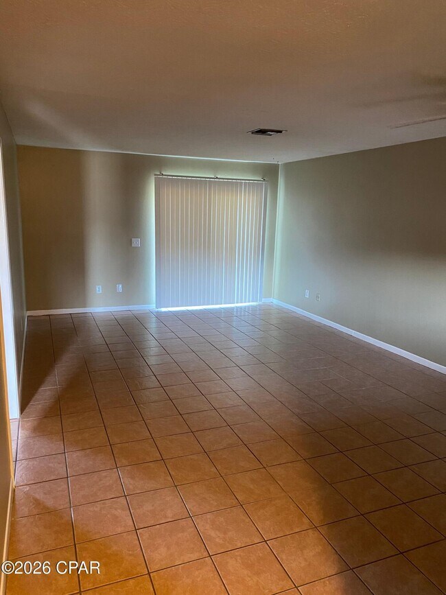 1930 W 24th St Unit C