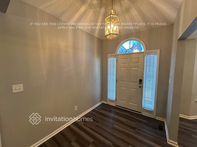 129 Deerfield Dr