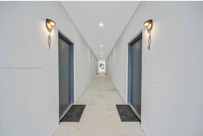 Photo - 859 E 24th St Condo Unit 404