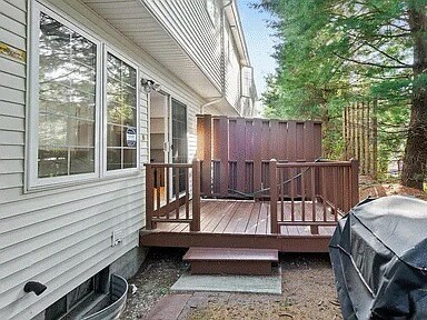 Photo - 195 Captain Eames Cir