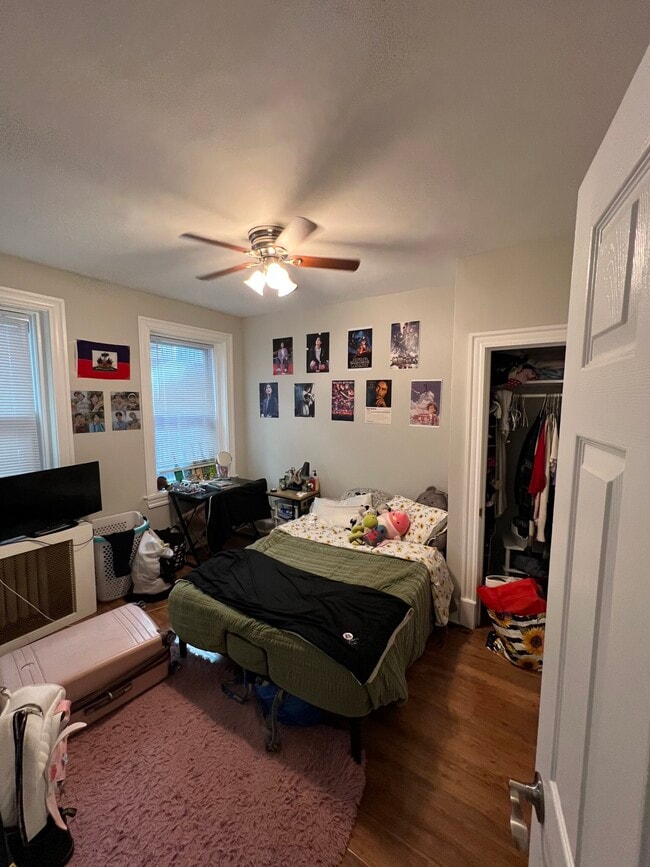 Photo - 242 Hemenway St